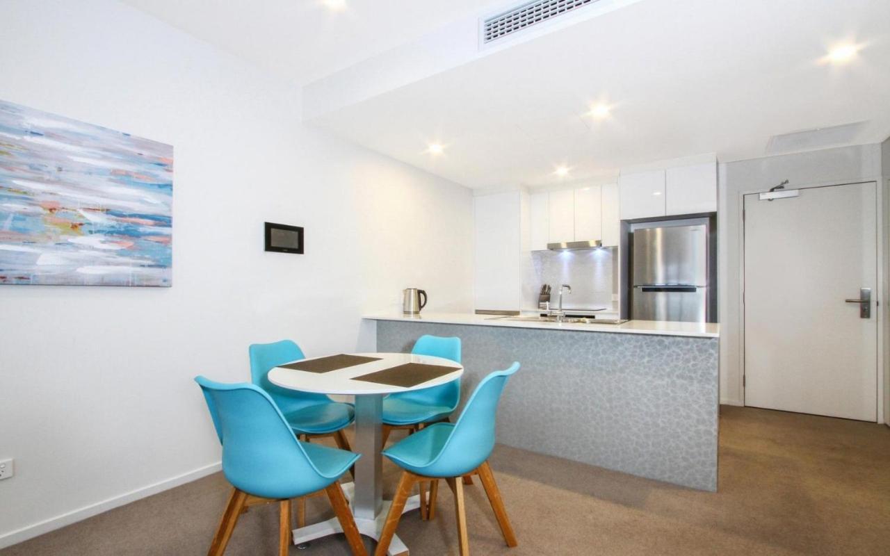 Iq Smart Apartments 704 Braddon Act Canberra Esterno foto