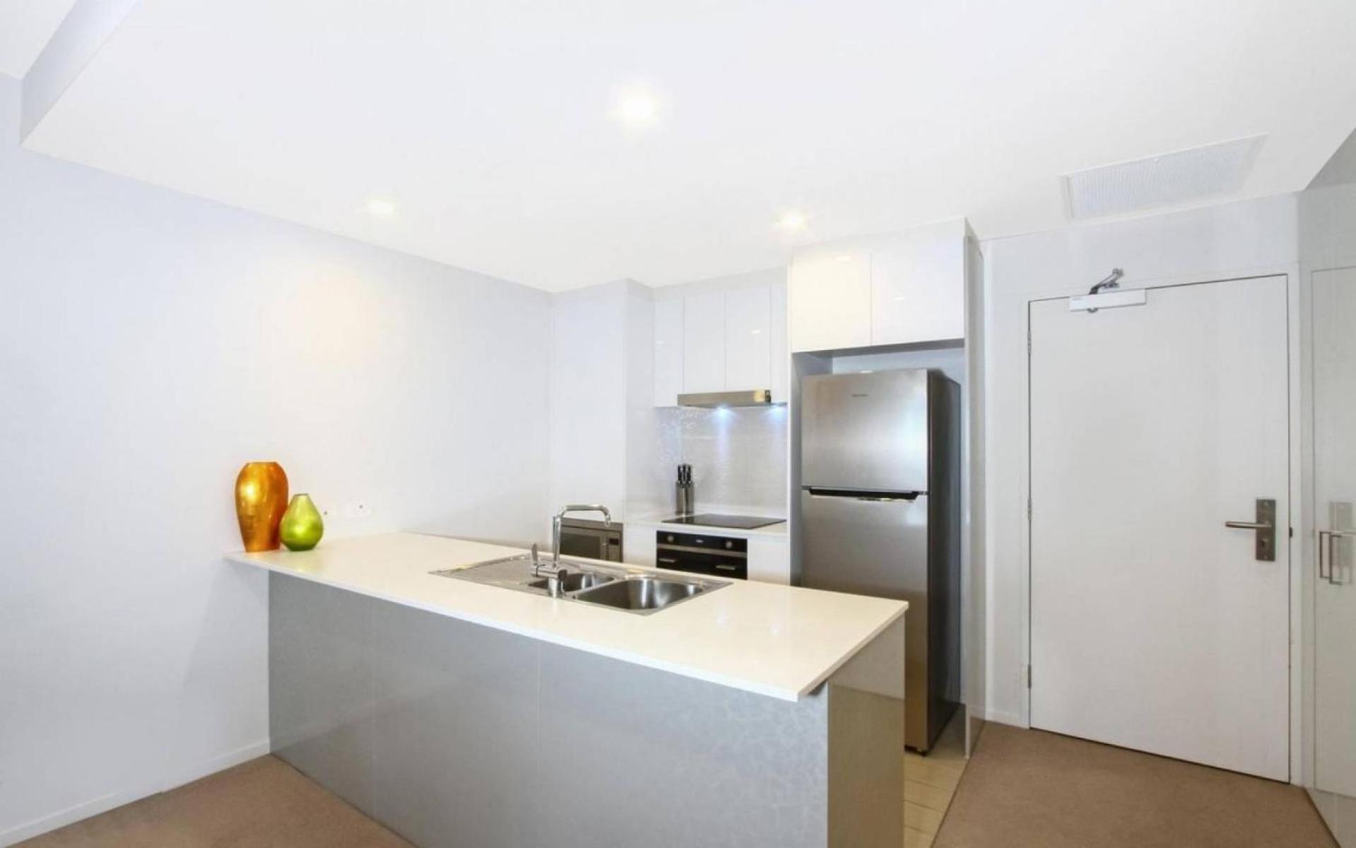 Iq Smart Apartments 704 Braddon Act Canberra Esterno foto