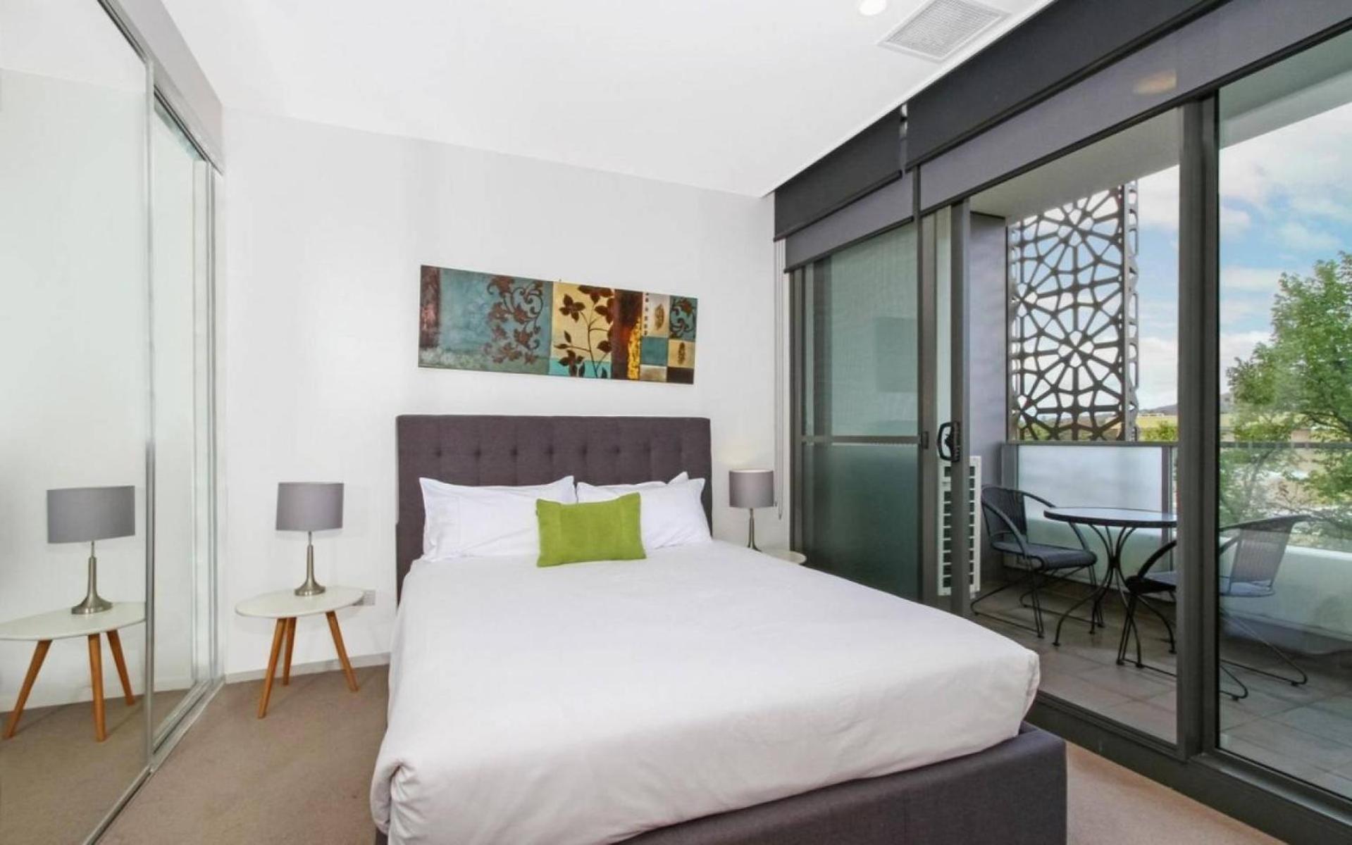 Iq Smart Apartments 704 Braddon Act Canberra Esterno foto